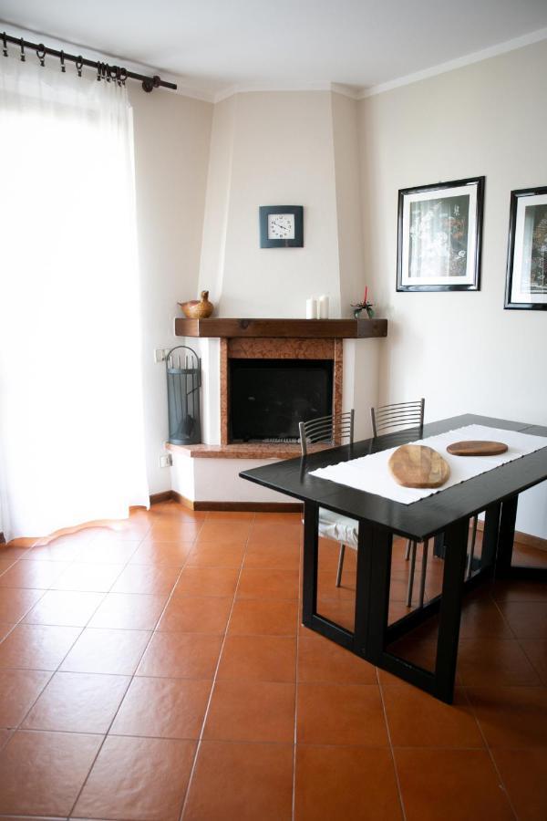 Iseolakerental - Riva House Riva di Solto Exterior foto