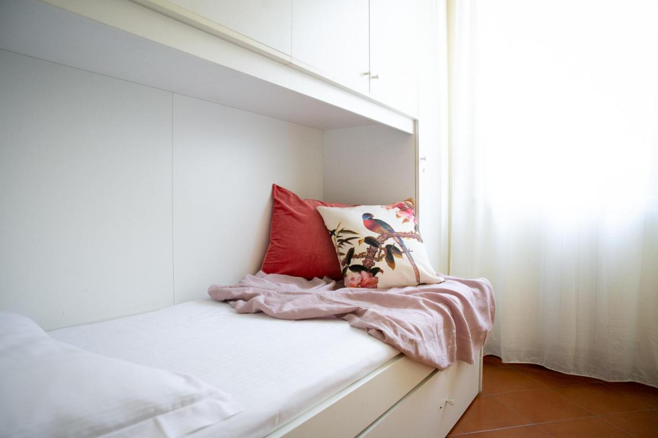 Iseolakerental - Riva House Riva di Solto Exterior foto